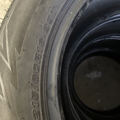 215/60/R16 スパイクタイヤ
の画像