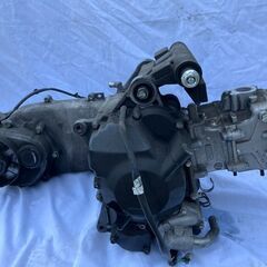 引き取り限定 中古 CH41A バーグマン200 BURGMAN200 スズキ ビッグスクーター 純正 エンジン 訳ありの画像