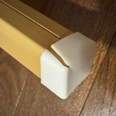 折りたたみ式テーブルの画像