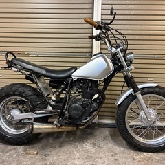 ヤマハ　TW200 配送可能　支払いは現金or振り込みも可能の画像