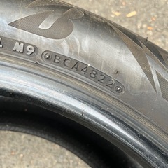235/55/20ブリヂストン　DM-V3  2022製造の画像