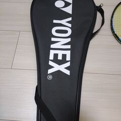 バドミントン　ラケット　ケース付きの画像