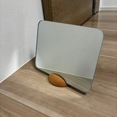 木スタンドミラー 卓上ミラー　鏡の画像