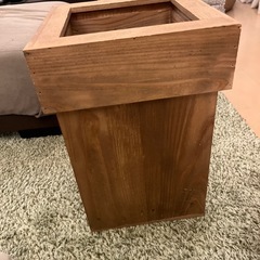 木製　ゴミ箱の画像