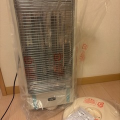 アラジン　ファンヒーター　AEH-G100D(W)の画像