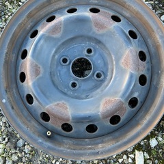 ラクティス　純正ホイール　16インチ　4穴
の画像