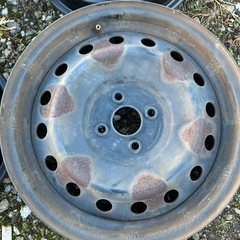 ラクティス　純正ホイール　16インチ　4穴
の画像