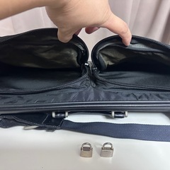 PRADA ナイロン バッグ（大型）の画像