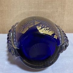 コバルトブルーのガラス花瓶を格安でお譲りしますの画像
