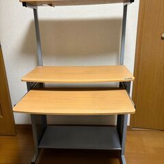 LOASパソコンデスクあげますの画像