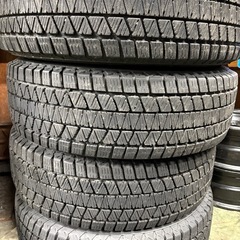 BS　中古良品スタッドレスの画像