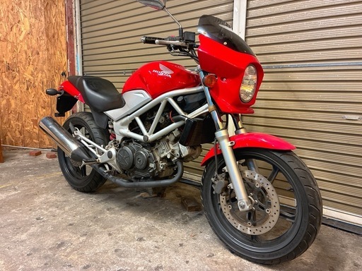 ホンダ　VTR250 FI 配送可能　支払いは現金or振り込みも可能
