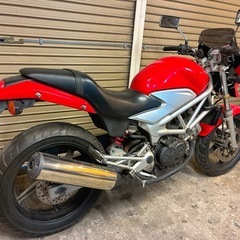 ホンダ　VTR250 FI 配送可能　支払いは現金or振り込みも可能の画像