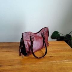 モロッコスタイル　レザー ショルダーバック モロッコレザー　ハンドバッグの画像