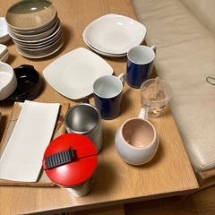 食器の画像