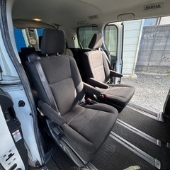 【YouTube・車検付き】ヴォクシーハイブリッド V HVバッテリー交換暦あり　前後ドラレコ　デジタルインナーミラーの画像