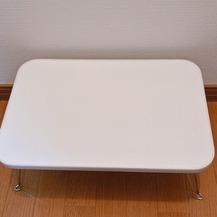 ミニテーブルの画像