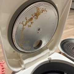 炊飯器の画像