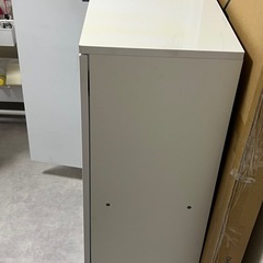 収納棚、キャビネットの画像