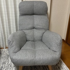 【美品】座椅子生活 Pilvi（ピルヴィ）グレー／半年前購入・ヘタリなし・回転式チェア／越谷駅の画像