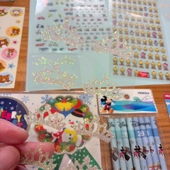 シール筆記用具セットの画像