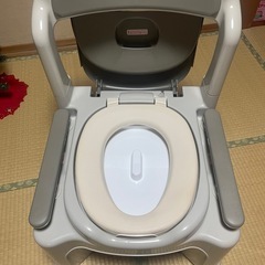 リッチェル　ポータブルトイレの画像