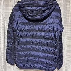 ユニクロ　レディース　フード付ダウン　Sサイズの画像