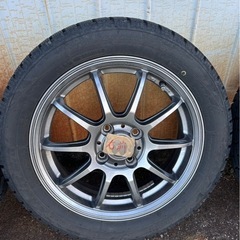 15インチ　スタッドレスタイヤ4本セットの画像