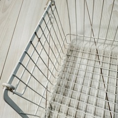 積み重ねられる収納ラック　かごの画像