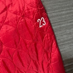 23区ゴルフ 中綿ナイロンパンツ Mの画像