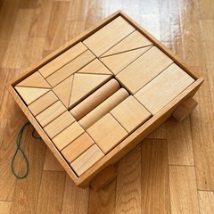 木製おもちゃ　積み木の画像