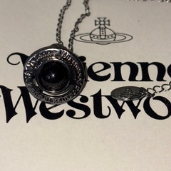 Vivienne Westwood ヴィヴィアンウエストウッド オーブネックレス ブラックの画像