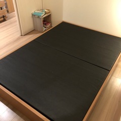 ベッドフレーム(D ヘッドレス ベーシック)の画像