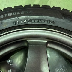 スタッドレスタイヤ　195/50R16の画像