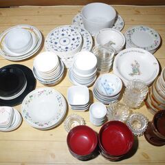食器　各種　皿　碗　など各種の画像