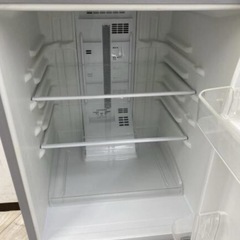 冷蔵庫【配達無料お届け設置出来ます💫都内近郊🚚】信頼のPanasonic製✨静音❄️省エネ設計✨除菌クリーニング済✨極美品✨他にも冷蔵庫.洗濯機.電子レンジ.オーブン電子レンジ.炊飯器.テーブル&椅子.机&チェアー.ベット&マットレス.ソファーなど多種多様な美品が有ります✨お気軽にお問い合わせ下さい💫 の画像
