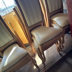 椅子1脚　3,000円の画像