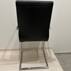 ダイニングチェアの画像