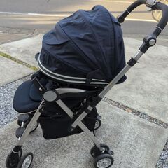 Aprica　ソラリア　タッジオネイビー　A型の画像