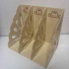 ブックスタンド(100均一品)の画像