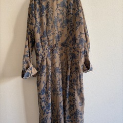 KBF シースルーガウン風カーディガンの画像