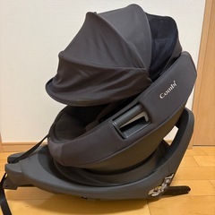 【美品】コンビ THE S ISOFIX チャイルドシート シートホルダー付きの画像