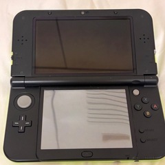 New 3Ds LL グリーン&マリオカセットの画像