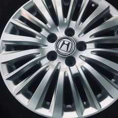 205/55zR17タイヤの画像