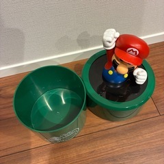 スーパーマリオ お菓子缶の画像