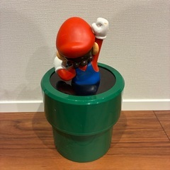 スーパーマリオ お菓子缶の画像