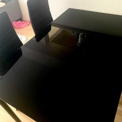 【早い者勝ちにさせて頂きます】 ダイニングテーブルの画像