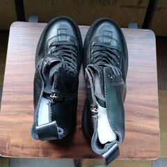 新品 24.5cm レディース ブーツ ブラック 厚底 シューズ サイドゴア 識別番号:【B210-S】の画像