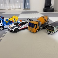 おもちゃ4点の画像