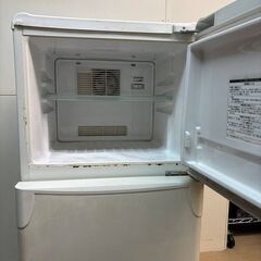 冷凍冷蔵庫　白　１２０L　東芝製①の画像